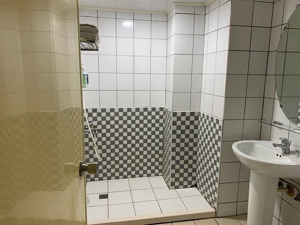 台湾中壢の無人ホテルA22老街溪駅から近い『A22薇旅ウェイルホテル』に2泊してみた